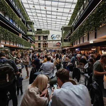 Cozy Japanese Oasis With Balcony, Gramophone, Netflix Вильнюс