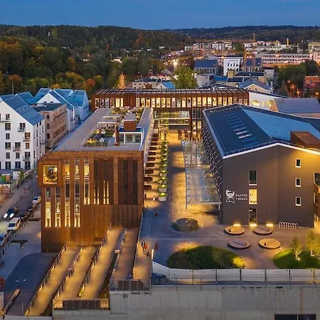 Cozy Japanese Oasis With Balcony, Gramophone, Netflix * Вильнюс