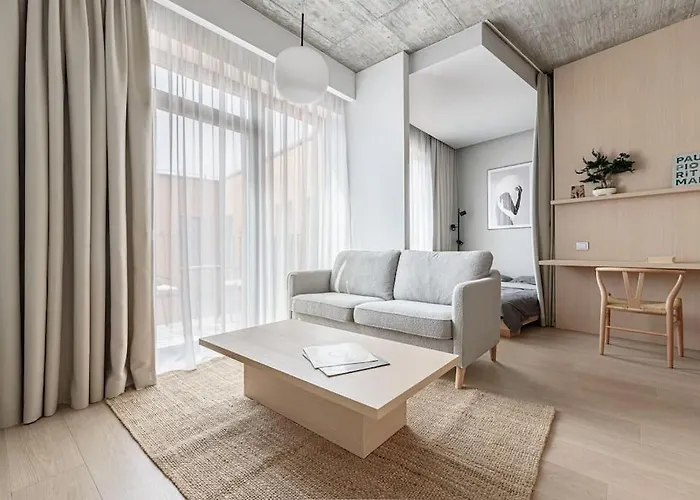 Cozy Japanese Oasis With Balcony, Gramophone, Netflix Apartamento *