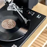 Cozy Japanese Oasis With Balcony, Gramophone, Netflix *