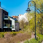 Cozy Japanese Oasis With Balcony, Gramophone, Netflix * Vilnius
